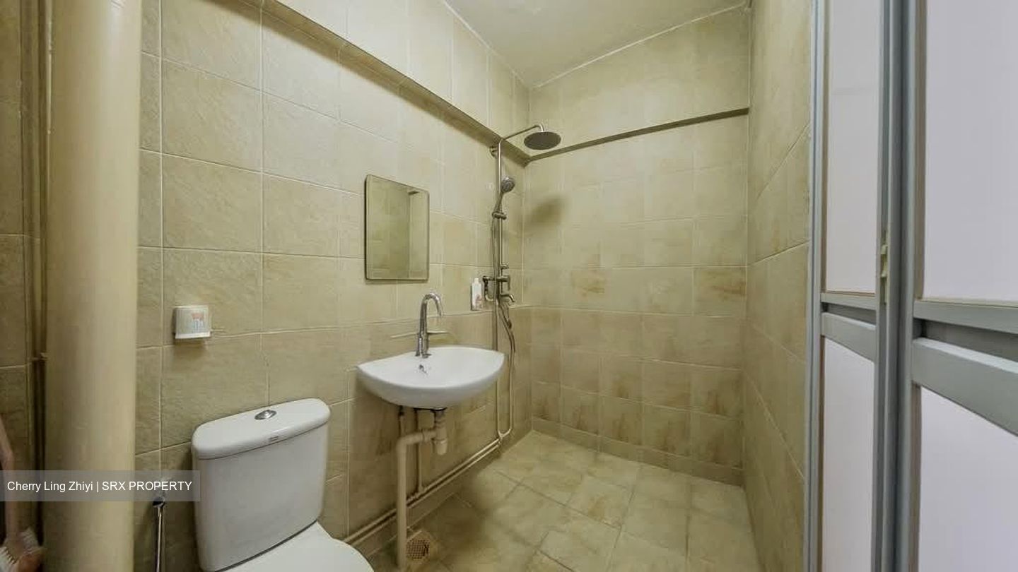 Blk 430 Tampines Street 41 (Tampines), HDB Executive #580766381